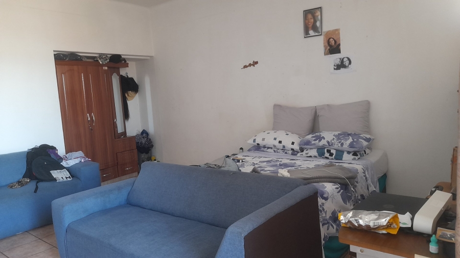 2 Bedroom Property for Sale in Quigney Eastern Cape